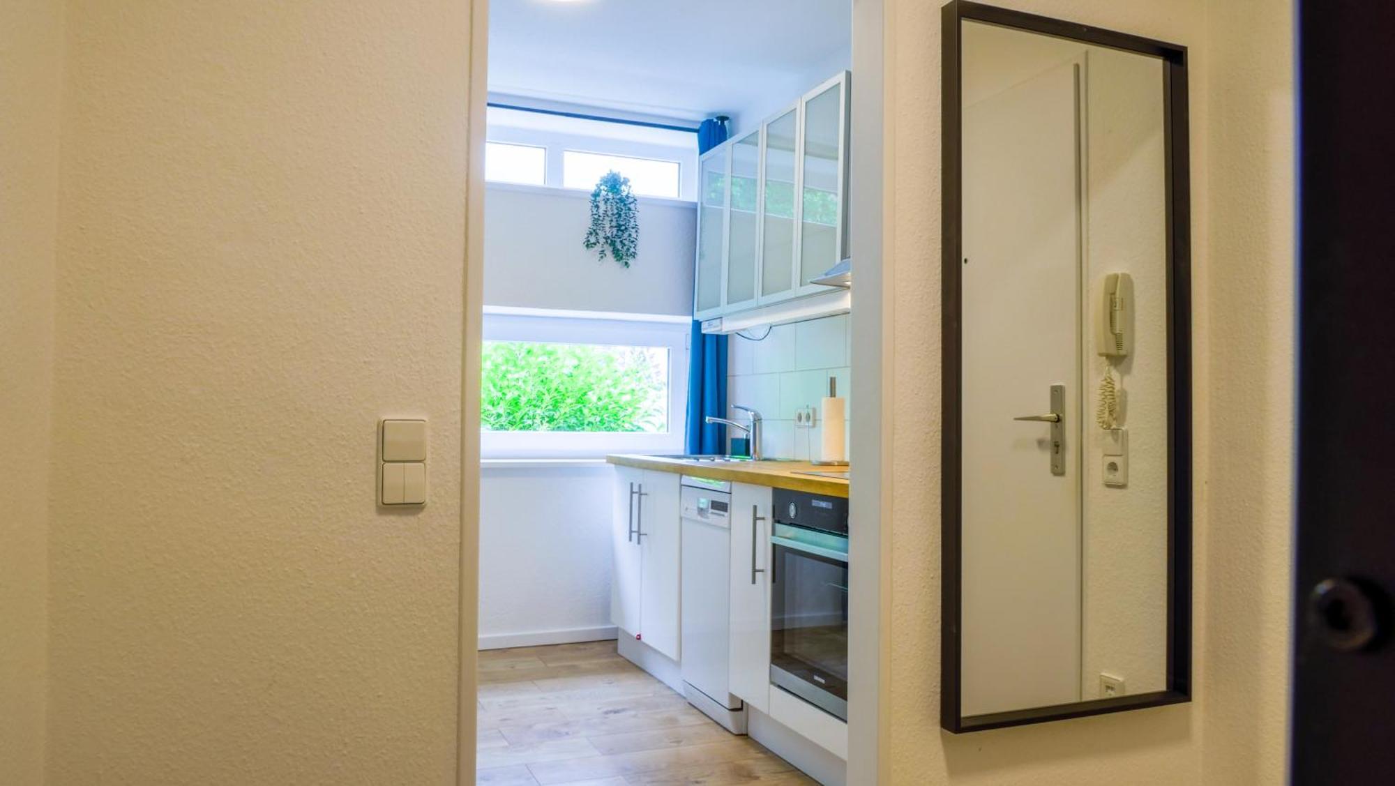 אולם Gross, Modern, Zentrumsnah Mit Parkplatz Und Garten מראה חיצוני תמונה
