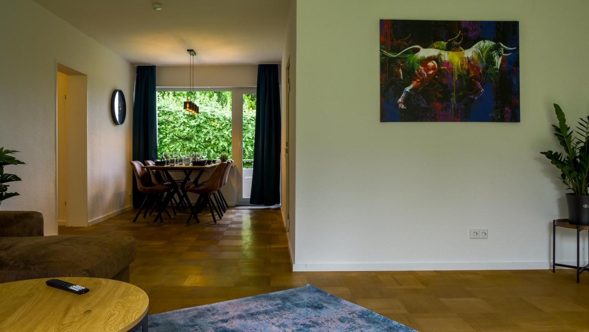 אולם Gross, Modern, Zentrumsnah Mit Parkplatz Und Garten מראה חיצוני תמונה