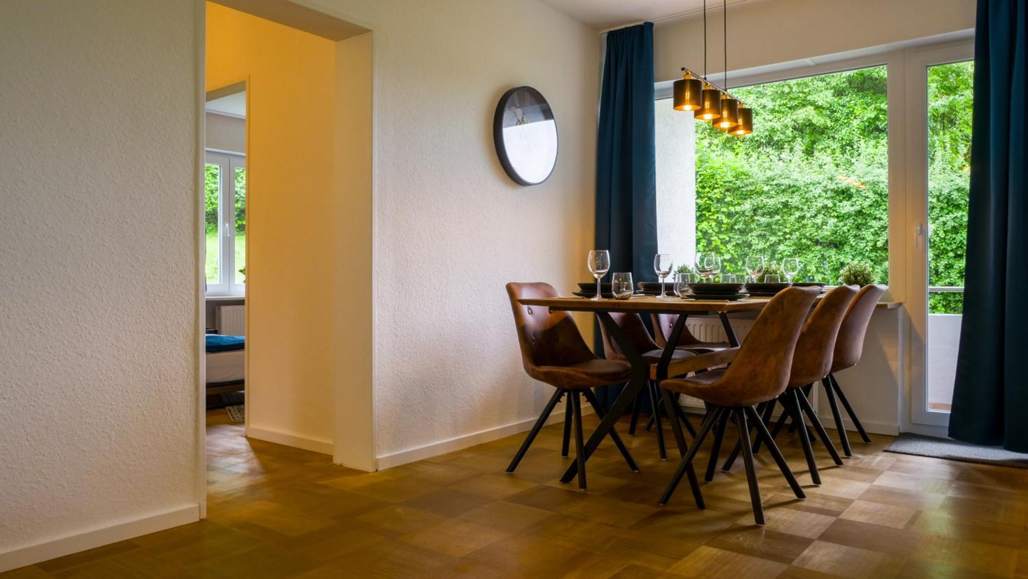 אולם Gross, Modern, Zentrumsnah Mit Parkplatz Und Garten מראה חיצוני תמונה