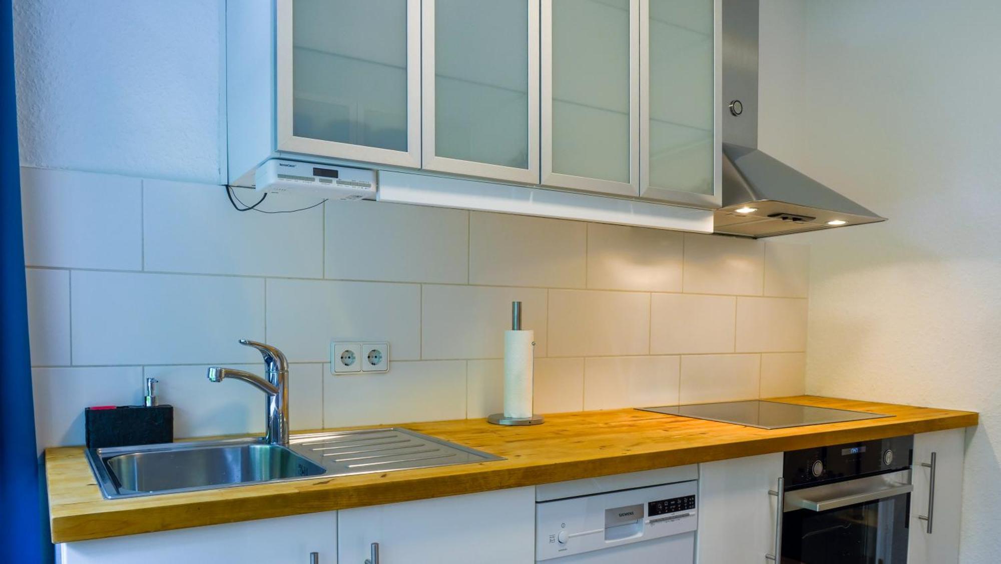 אולם Gross, Modern, Zentrumsnah Mit Parkplatz Und Garten מראה חיצוני תמונה